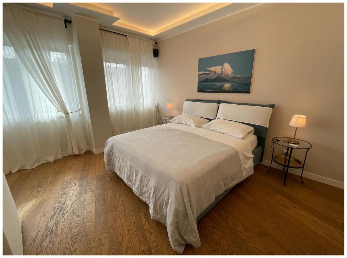 Aurelia'S Suite Napoli Luaran gambar
