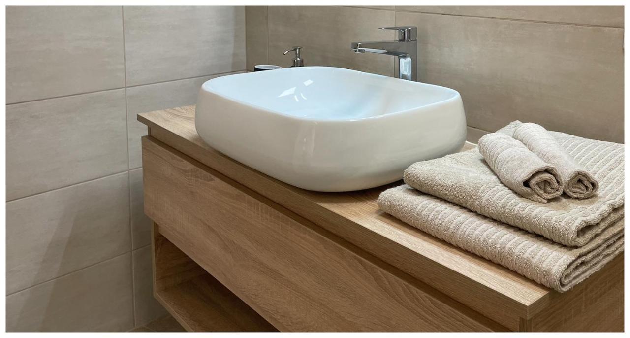 Aurelia'S Suite Napoli Luaran gambar